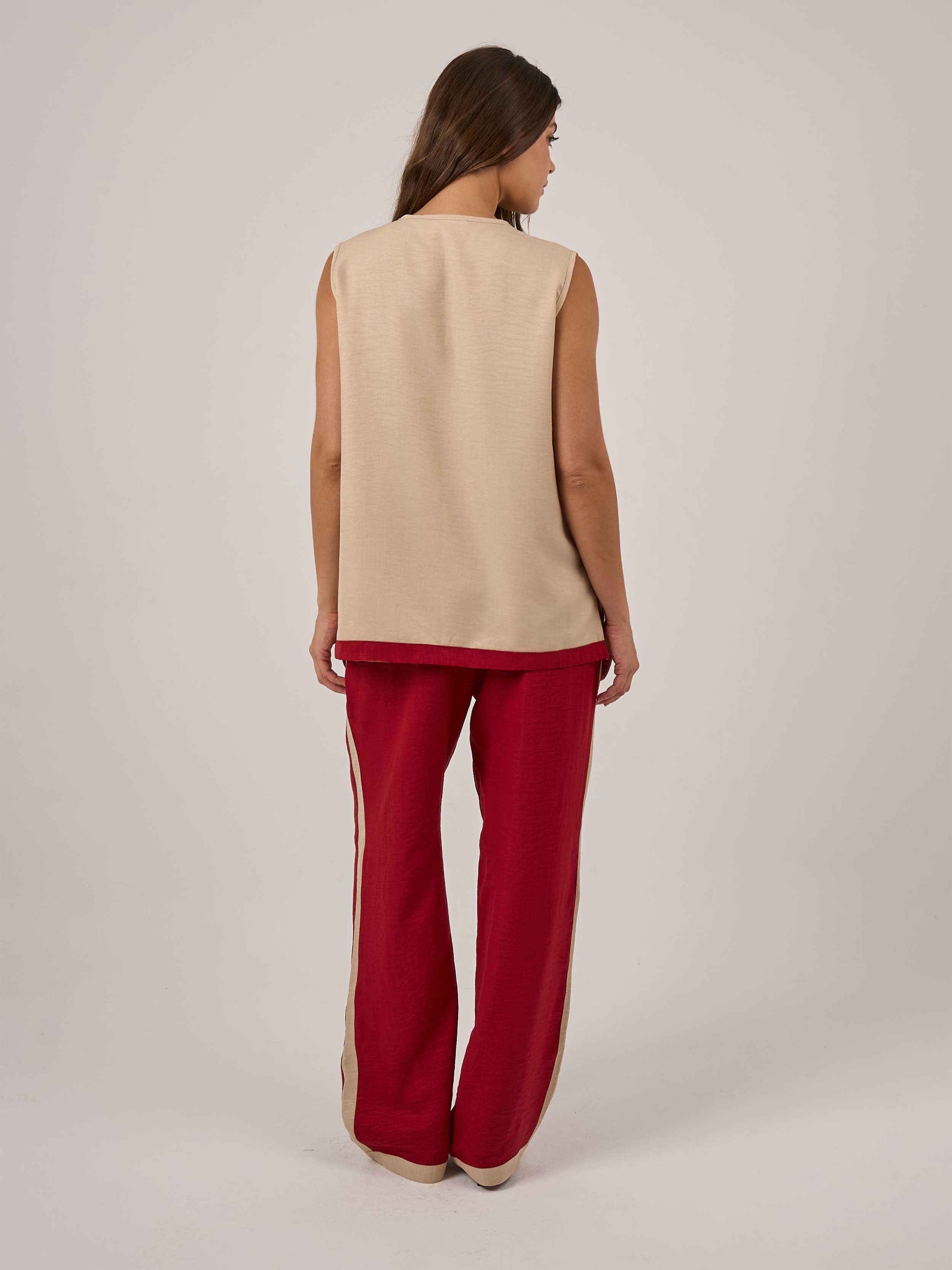 Beige/Red
