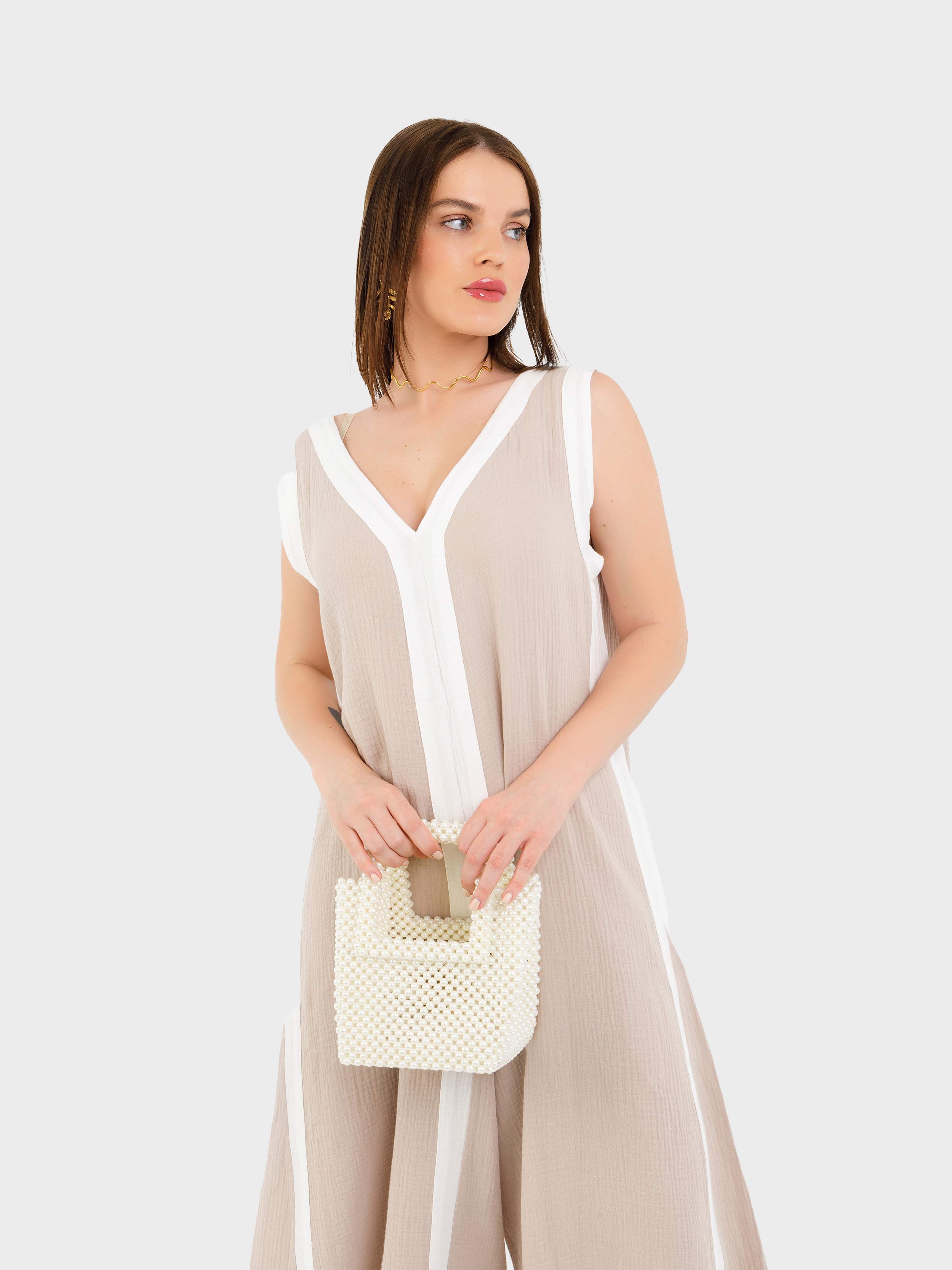 WHITE/BEIGE